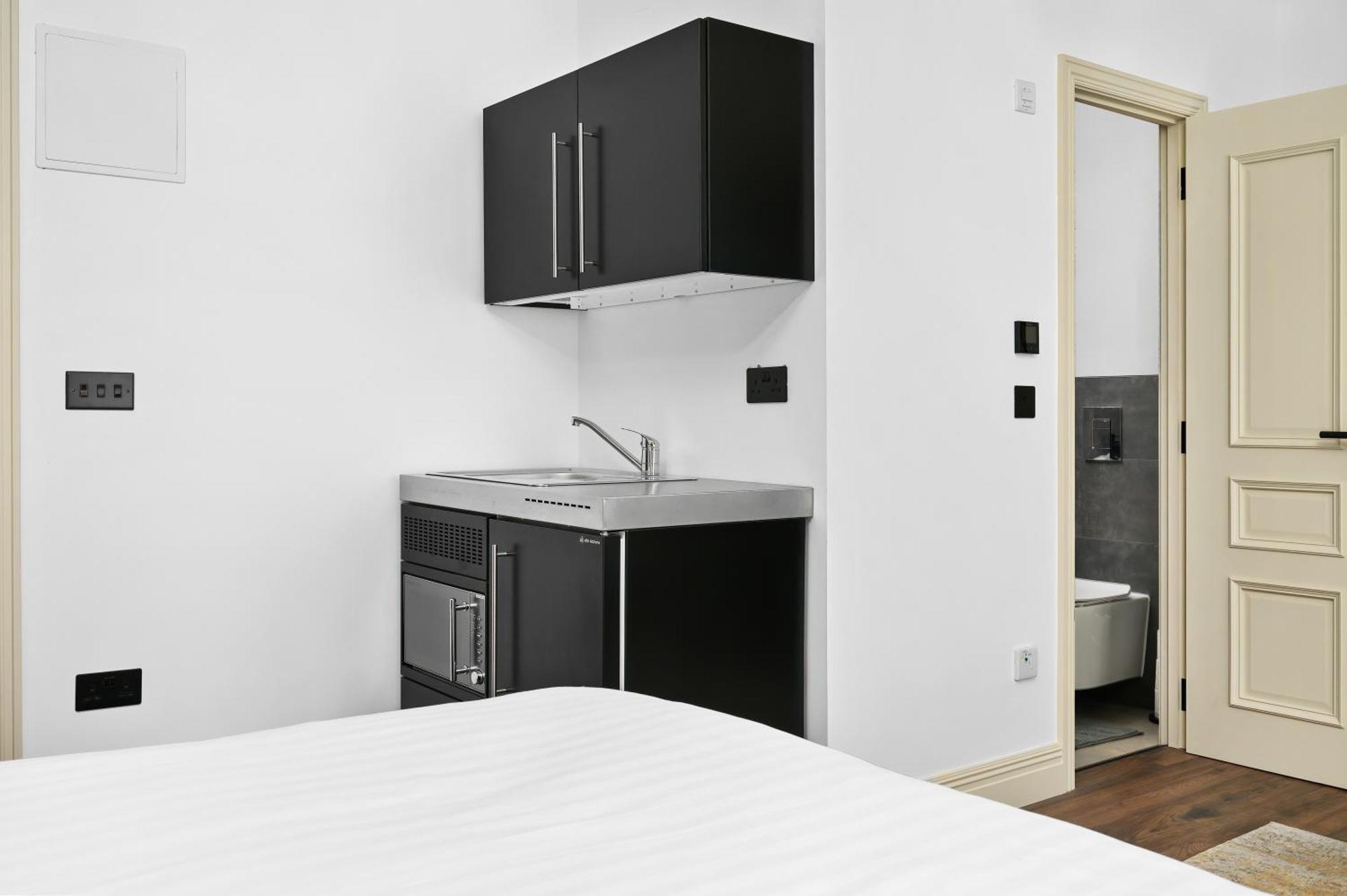 Nine Elms Modern Studio Apartments London Eksteriør billede