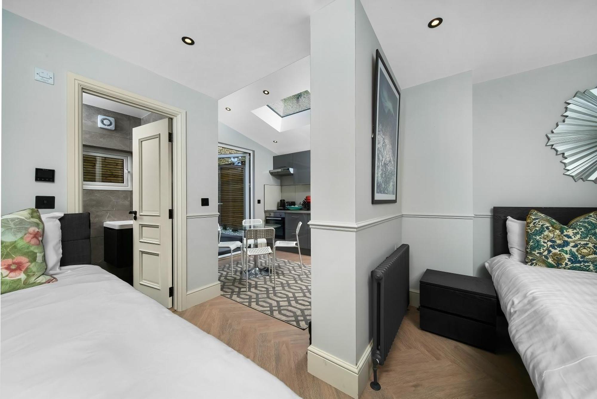 Nine Elms Modern Studio Apartments London Eksteriør billede