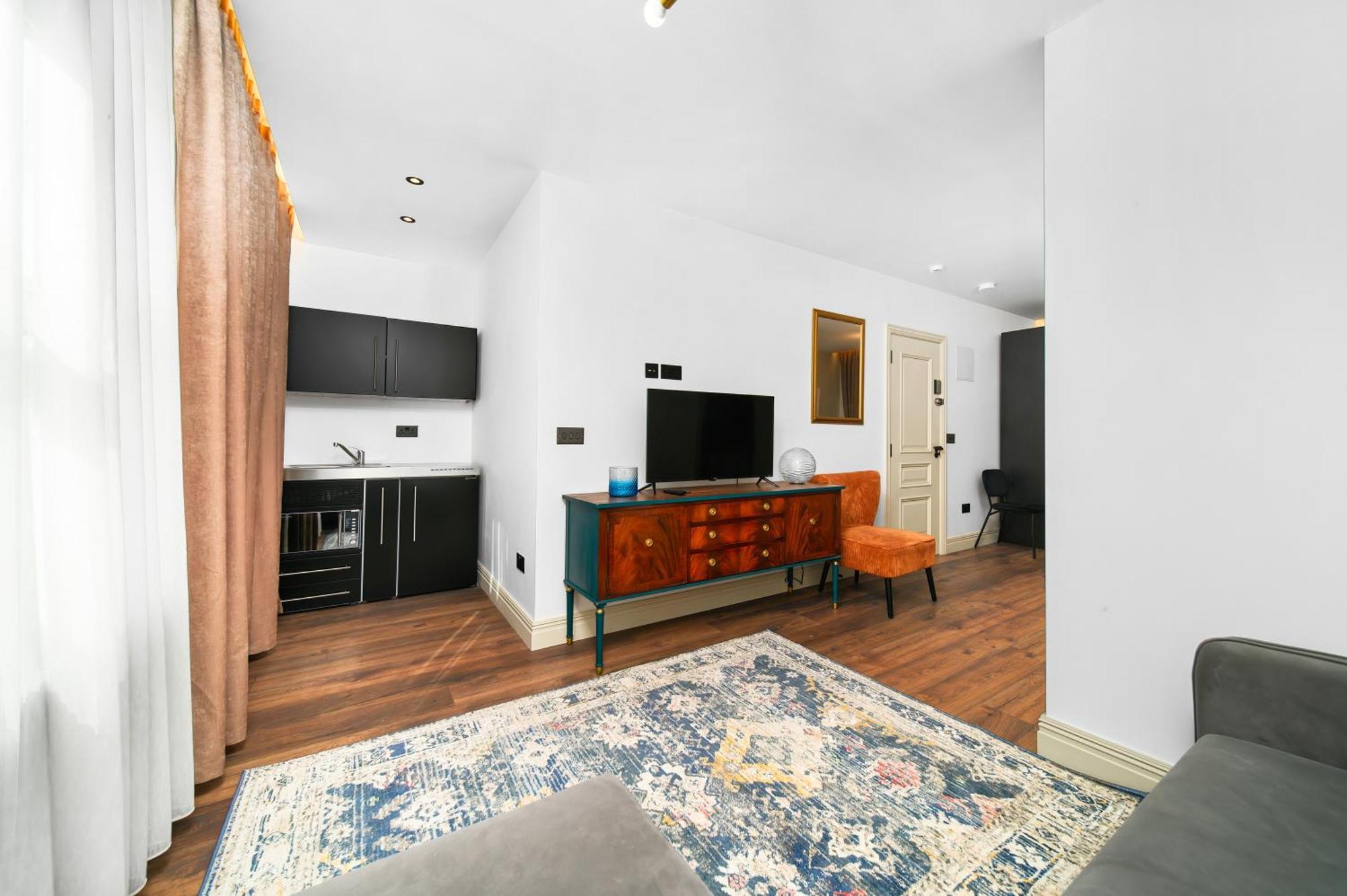 Nine Elms Modern Studio Apartments London Eksteriør billede
