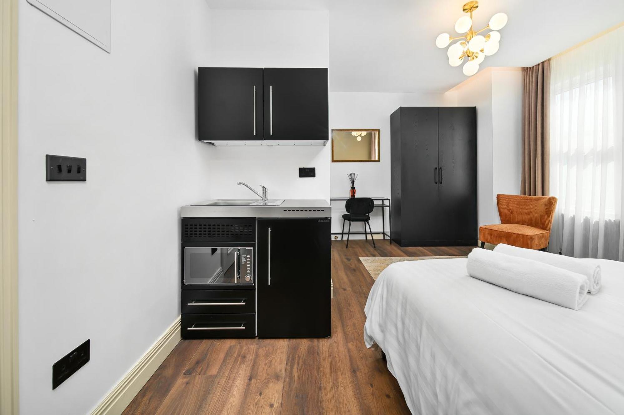 Nine Elms Modern Studio Apartments London Eksteriør billede