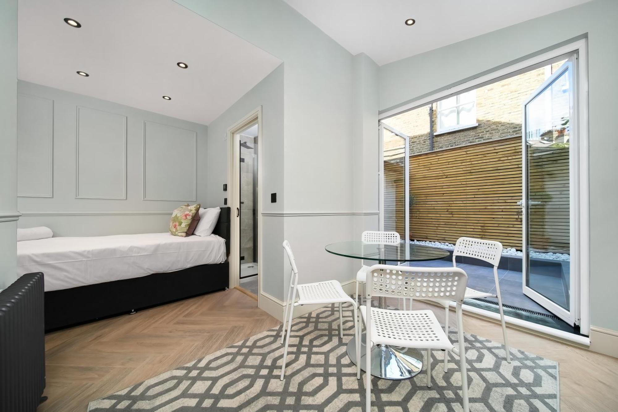 Nine Elms Modern Studio Apartments London Eksteriør billede