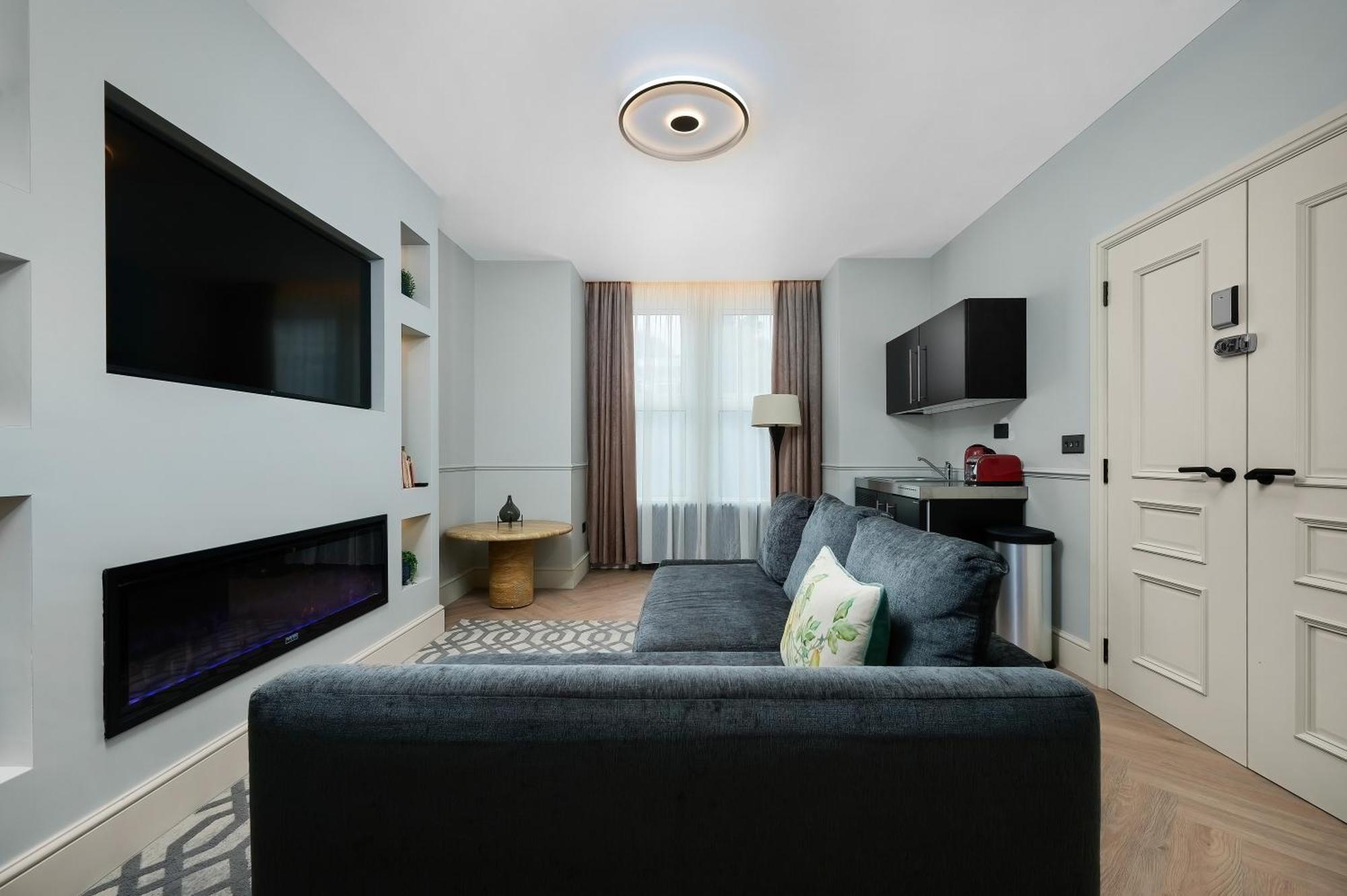 Nine Elms Modern Studio Apartments London Eksteriør billede
