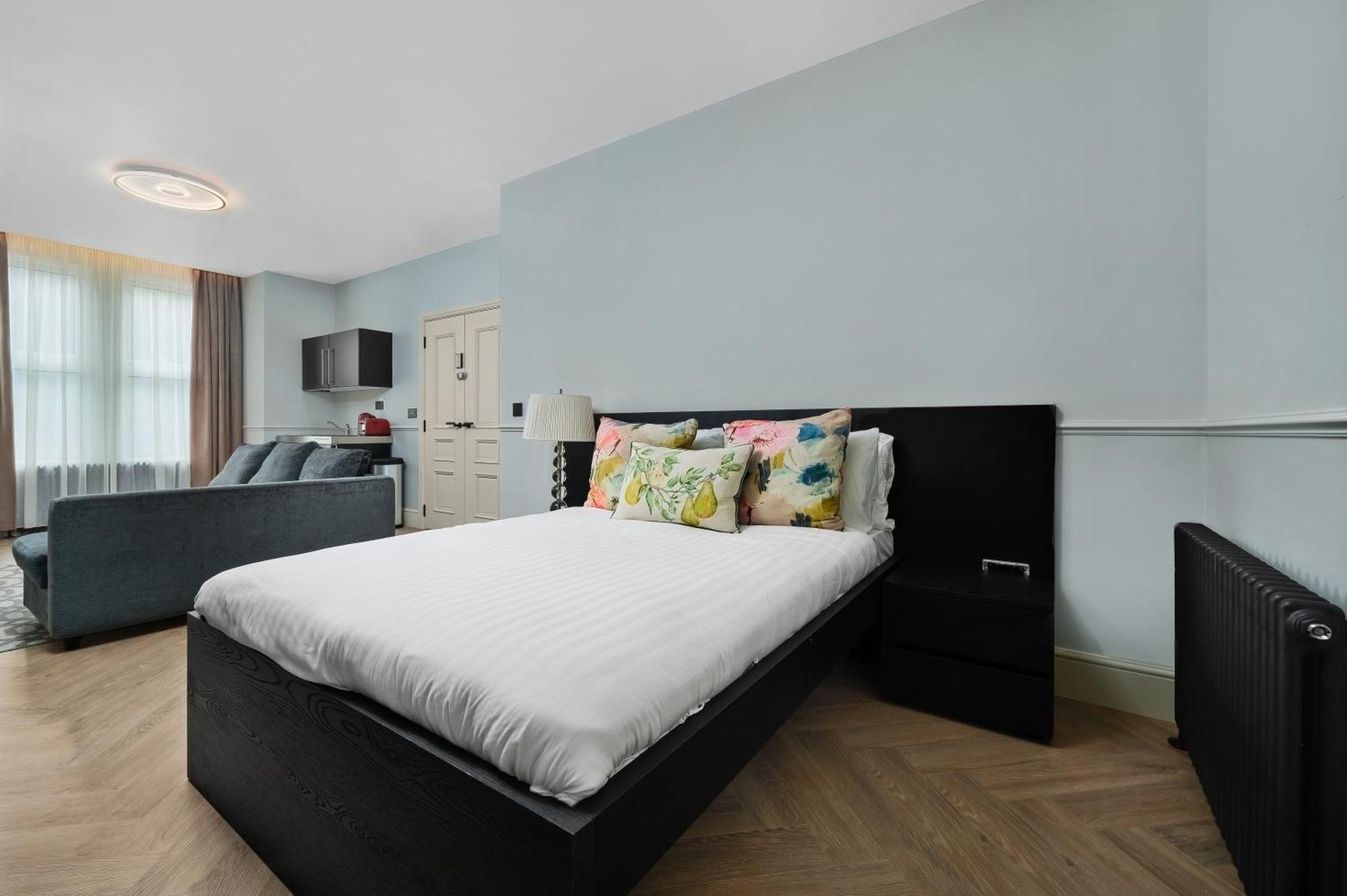 Nine Elms Modern Studio Apartments London Eksteriør billede